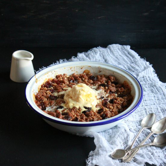 Marmalade spelt apple crumble