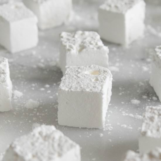 Homemade Bourbon Marshmallows