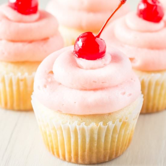 Cherry Almond Cupcakes