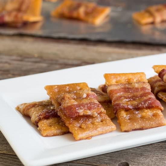 Sweet Bacon Crackers