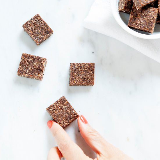 Mocha Coconut Square (V, GF)