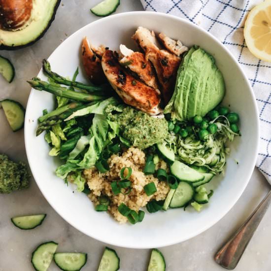Green Chicken Pesto Salad Bowl