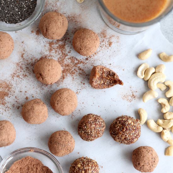 Dirty Chai Cashew Energy Bites