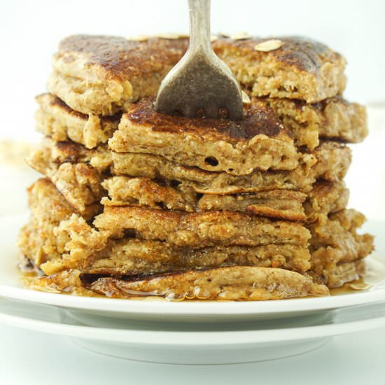 Healthy Oatmeal Pancakes