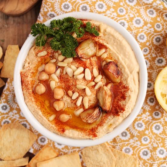 Roasted Garlic Hummus