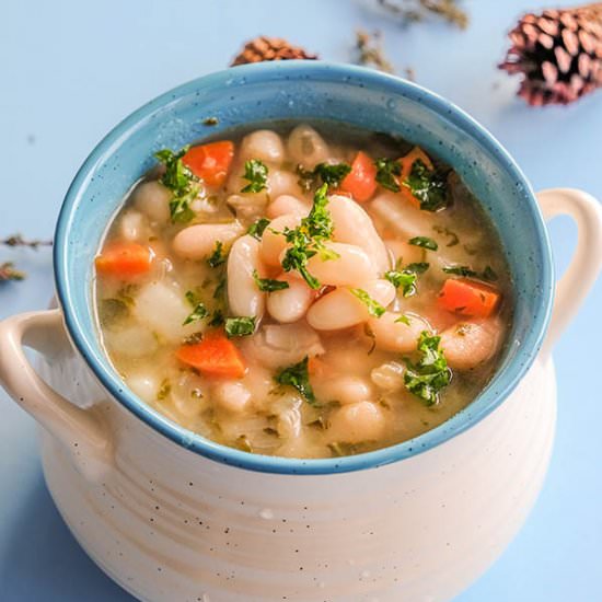 Vegan White Bean Soup with Kale