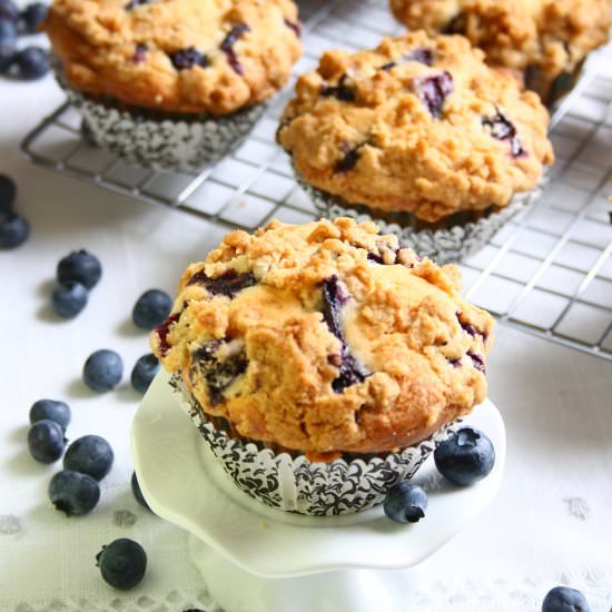 Blueberry Muffins with Streusel