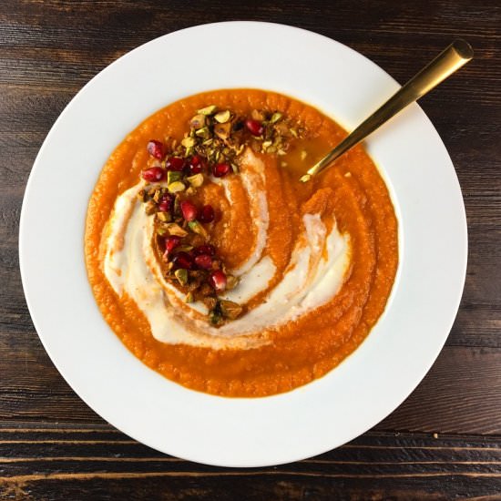 Spiced Carrot Pear Vegan Soup