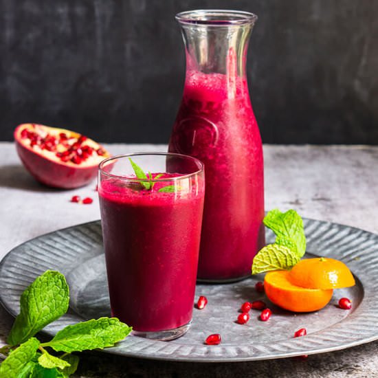 Pomegranate Beet Citrus Smoothie