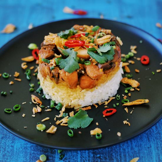 Steamed Chicken and Mushroom Rice