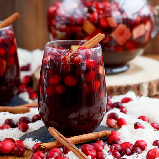 Cran-Apple Sangria
