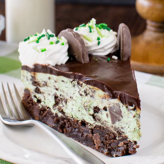 Thin Mint Cheesecake Brownie Cake