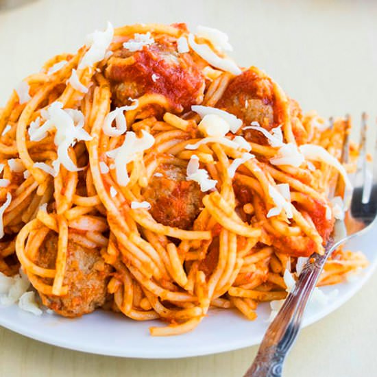 One Pot Spaghetti and Meatballs