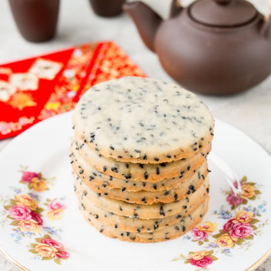 Black Sesame Shortbread Cookies