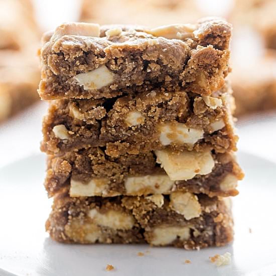 Flourless PB White Chocolate Bars