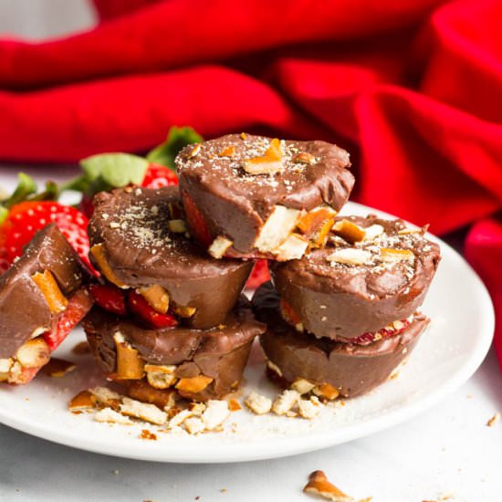 Chocolate Strawberry Pretzel Fudge