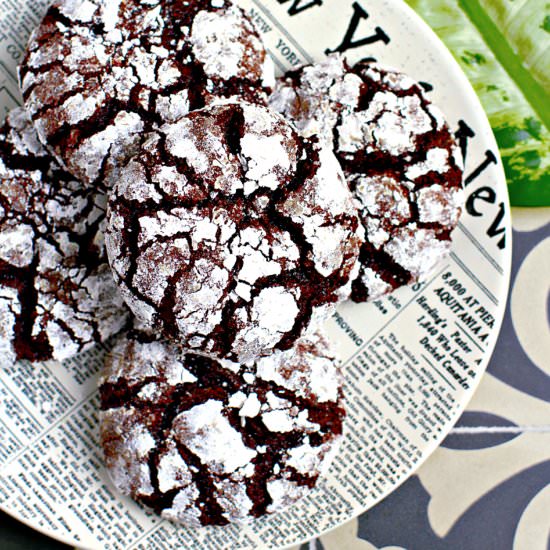 Chocolate Crinkle Cookies