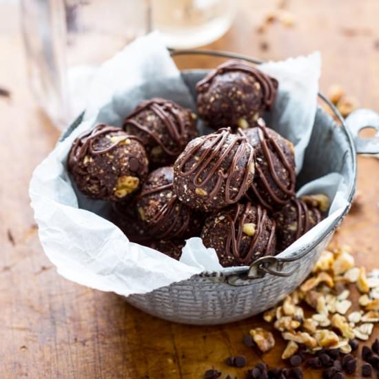 Vegan Dark Chocolate Walnut Bites