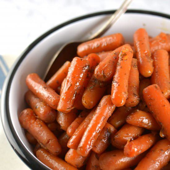 Glazed Slow Cooker Carrots
