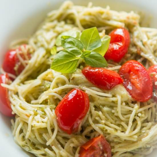 Cheesy Pesto Pasta