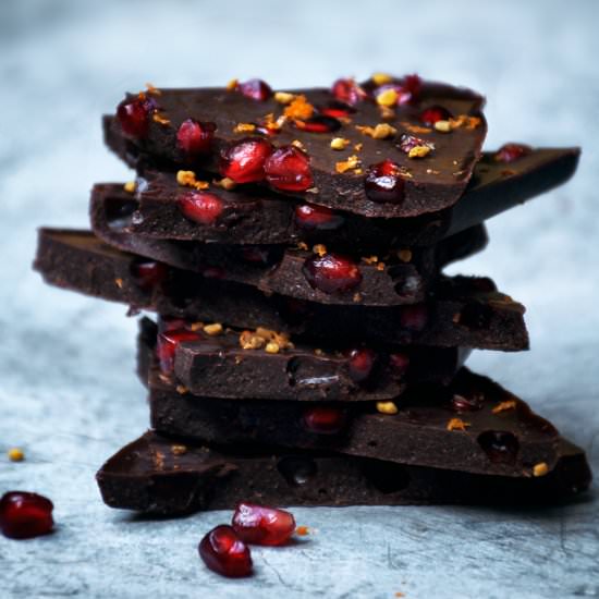 Winter Raw Chocolate Bar