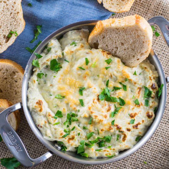Hot Crab & Artichoke Dip