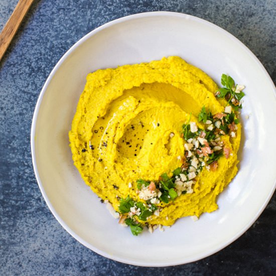 Turmeric Hummus Dip