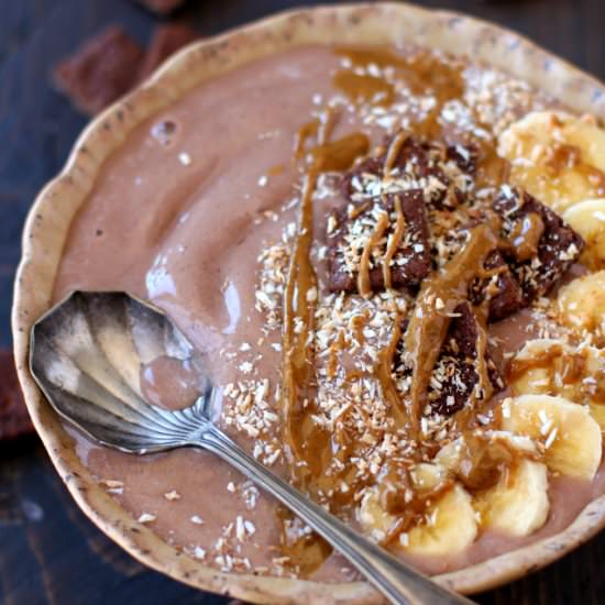 Chocolate PB Smoothie Bowl