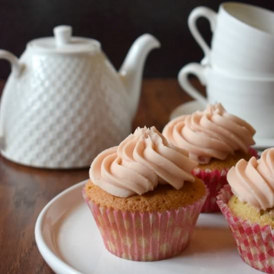 Cherry & Almond Cupcakes