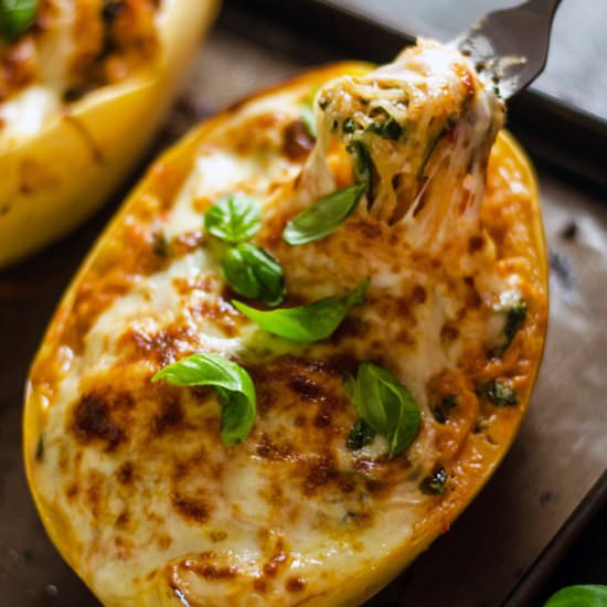 Cheesy Tuscan Spaghetti Squash