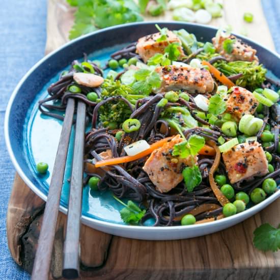 Sweet Chili Salmon Soba Noodles