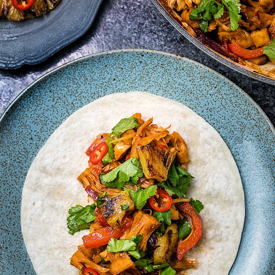 Vegan Jackfruit ‘Pulled Pork’ Tacos