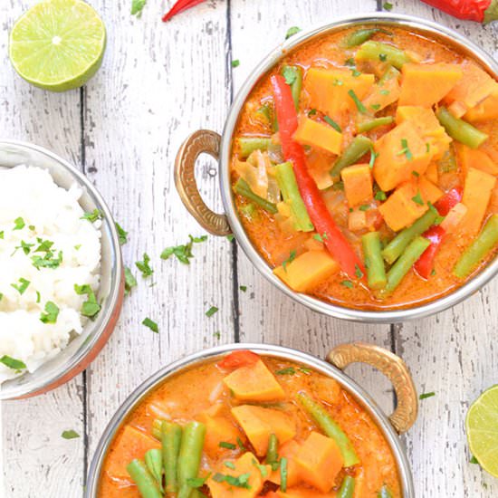 Creamy Sweet Potato Red Thai Curry