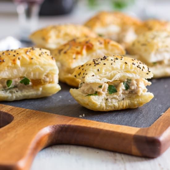 Mango Chicken Puffs