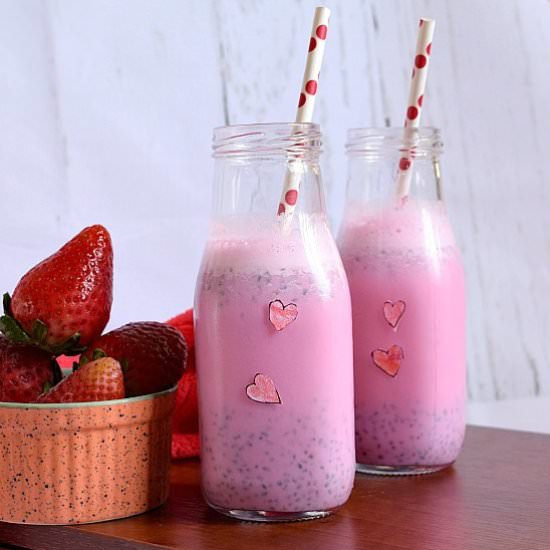 Strawberry Smoothie (Love Potion)