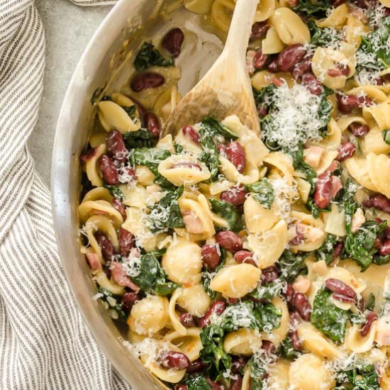 One Pot 30-Minute Pasta e Fagioli