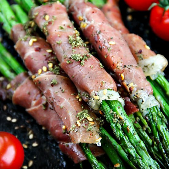 Asparagus wrapped with Prosciutto