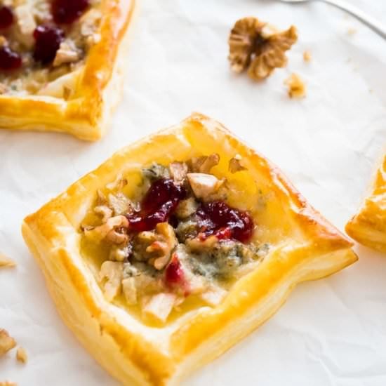 Pear & Gorgonzola Mini Tartlets