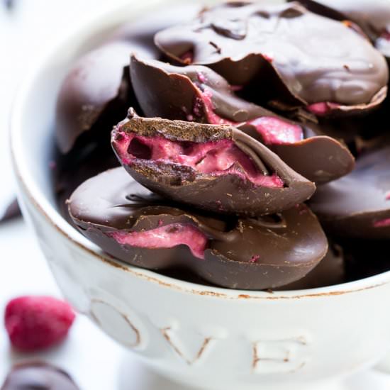 Raspberry Cream Candy Cups