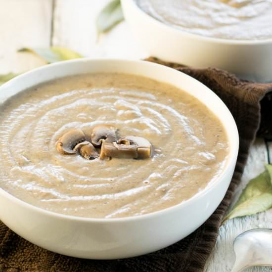 Roasted Mushroom Bisque