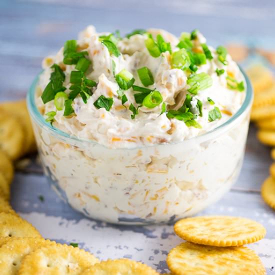 Cheddar Bacon Garlic Dip