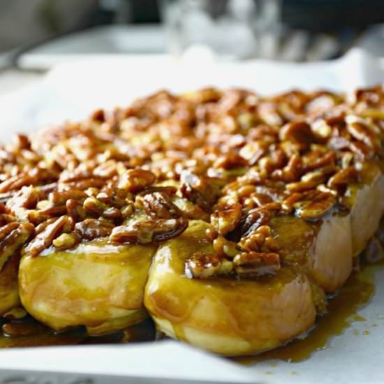Ma’s Caramel Sticky Buns Grandma’s