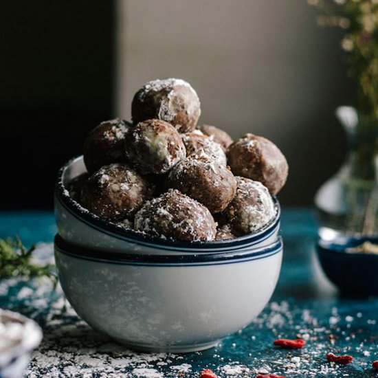 Nut Butter Superfood Truffles