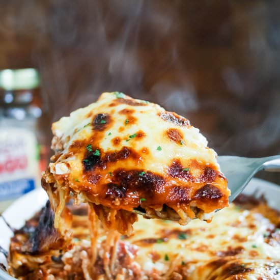 cheesy layered pasta bake