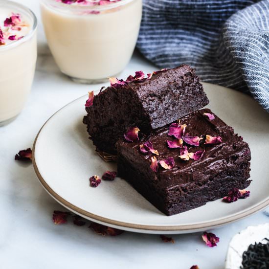 Frosted Earl Grey Brownies
