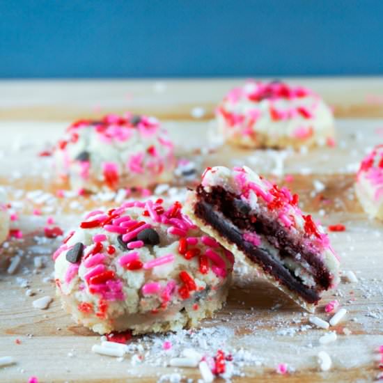 Valentine’s Oreo Stuffed Cookies