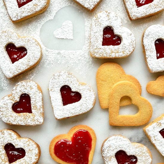 Valentine’s Day Linzer Cookies