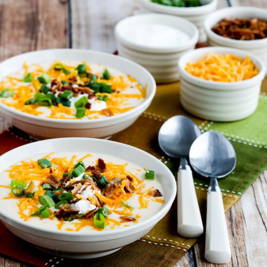 Instant Pot Caulifliflower Soup