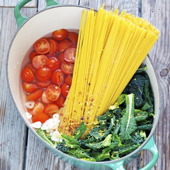 One-Pot Spaghetti with Kale