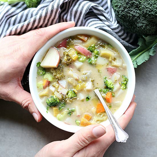 Vegan Potato Broccoli Soup